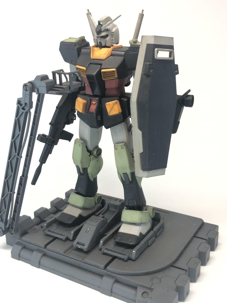 カタパルトのドダイも、塗装してウェザリングカラーでウェザリングしてたり。