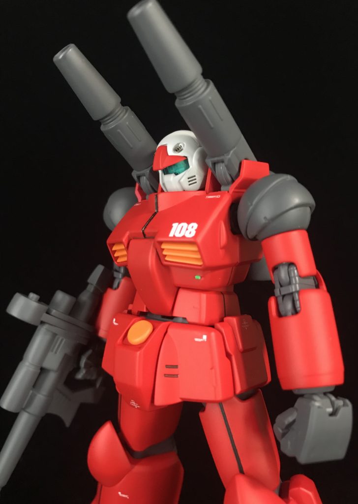 ・合わせ目の処理
肩、バックパック、ショルダーキャノン、ビームライフル
・適宜、水転写デカールの貼り付け