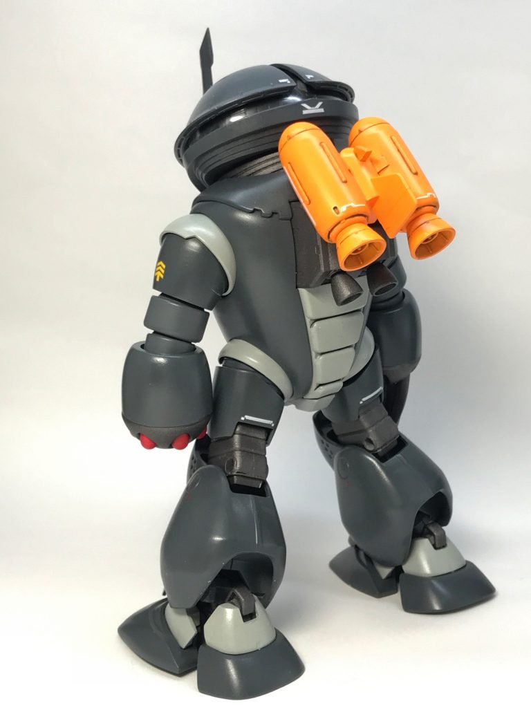 カラーリングはズゴックEを参考にしました。