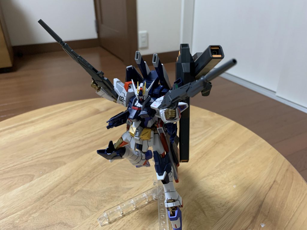 もちろん、取り外して使用可能です。ストフリと言えば二丁拳銃ではないかと考えています。