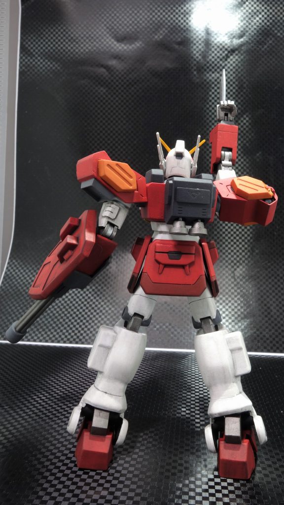 ナイフアクション腰から下を全く改造していないので思ったような動きが出来ませんでしたorzなのでそれっぽいポージングでごまかしています。腰から下も少し改造したほうが良かったかも…