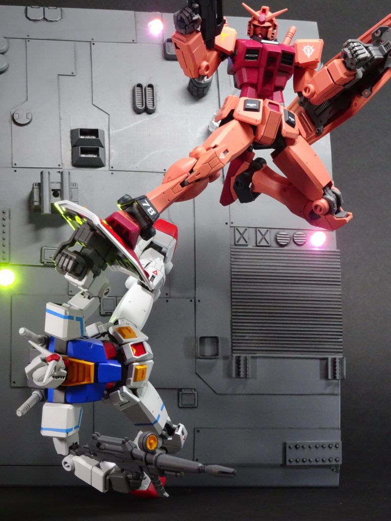 追加で展示用ベースを制作しました(*´ω`*)良く可動する分、ポーズも付けやすいですね！最後までご覧いただき、ありがとうございました。