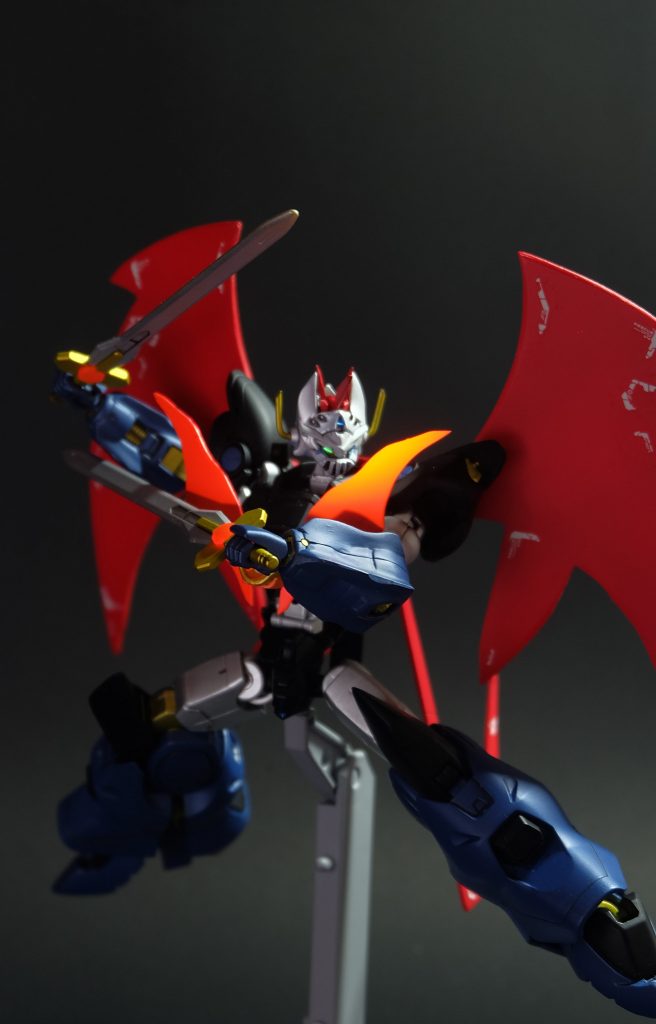 ショルダースライサー
小ぶりな二本の剣。
高機動戦闘時に用いることが多い。