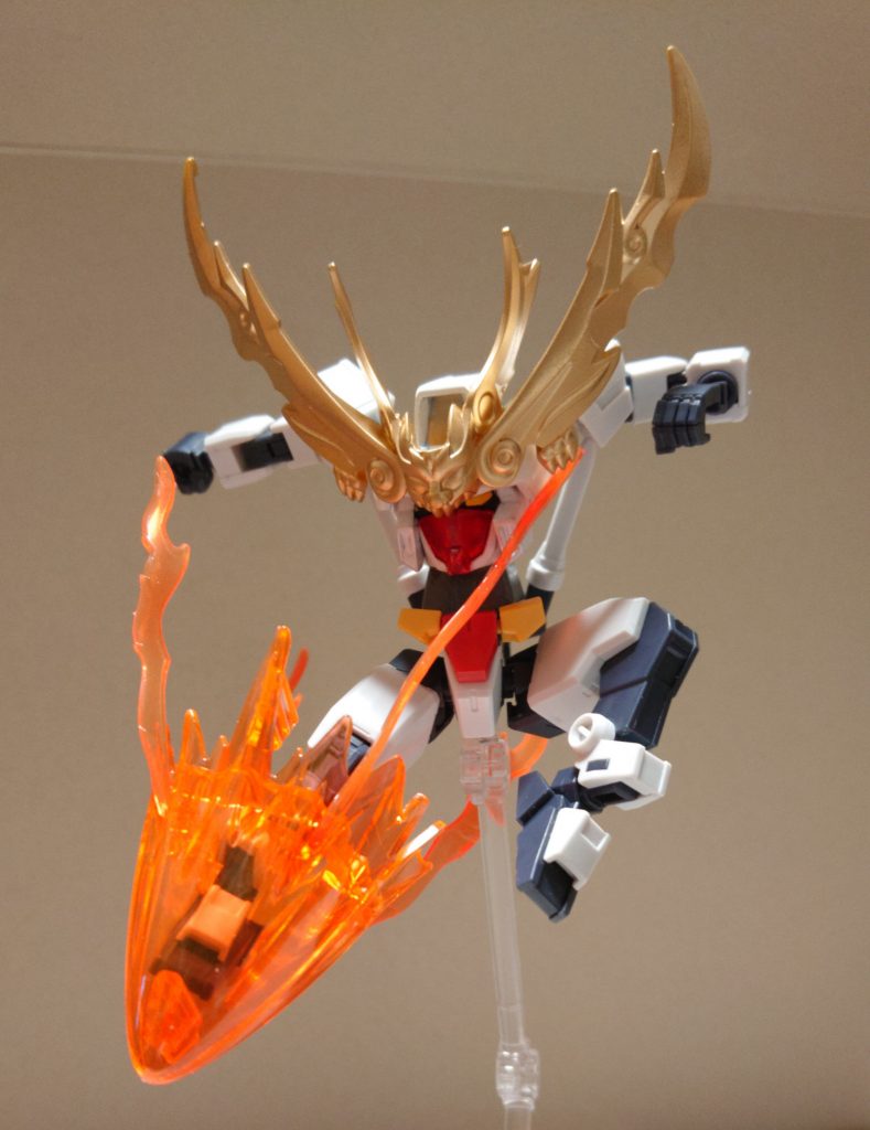 近接戦を得意とし、炎の拳と蹴り技で戦う!