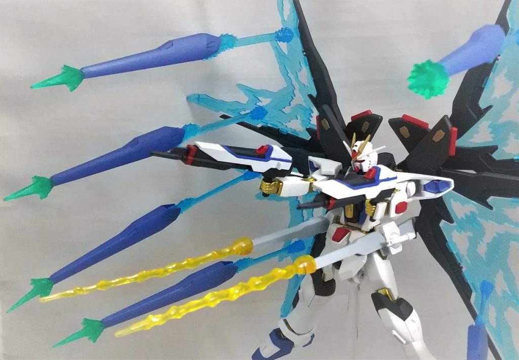 ハイマットフルバースト。どうせなら胸ビームエフェクトも欲しかった。(そしてなぜかライフルのエフェクトを付け忘れる。)