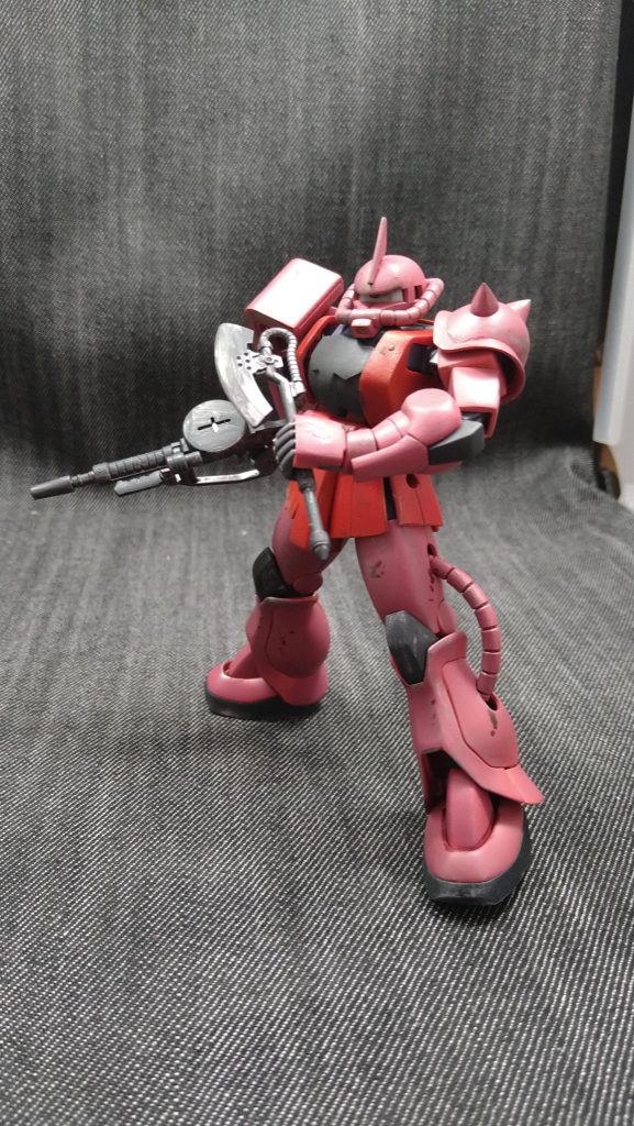 斧とマシンガンも穴埋めするところをした位で、シンプルに組んでます