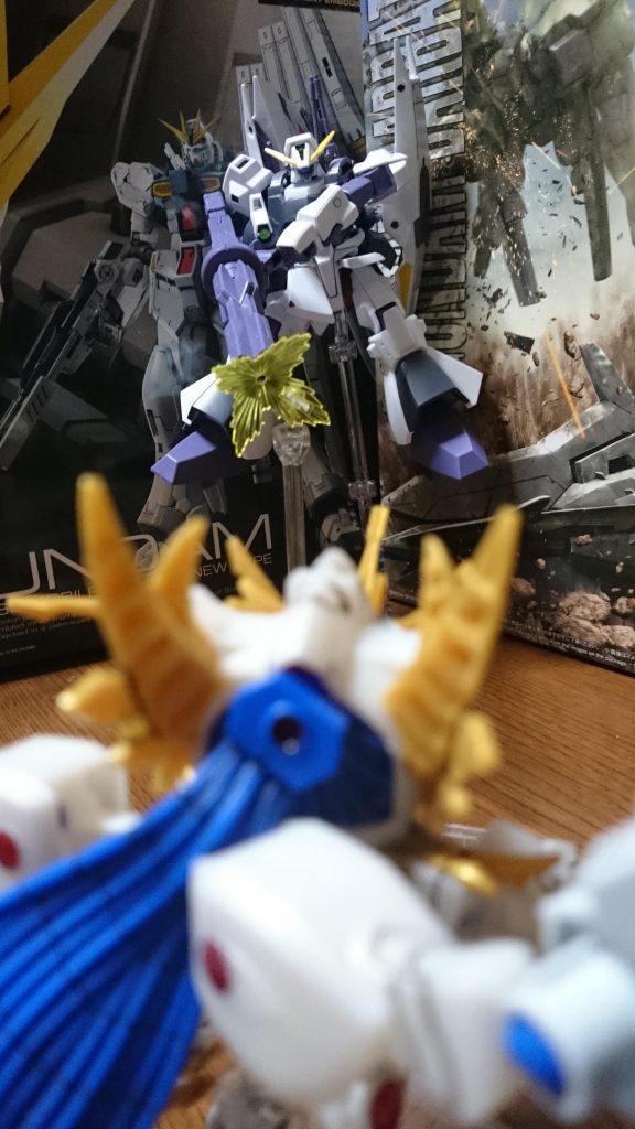 ・エクスヴァルキランダーvsビルドガンマガンダム
次回予告映像にビルドガンマもちらっと映ってたっスね!マギーさんのメッセにコーラサワーと共にいち早く反応してたオノコも登場が楽しみっス!……出るよね?