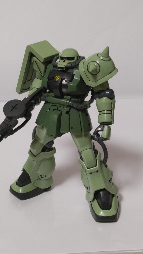 ア・バオア・クー防衛戦以前は別の部隊に所属していた。しかし、この頃のロバート機は現地改修は施されていなかった。生まれつき荒々しい彼は新兵いじめの常習犯であった。しかし有能なパイロットでもあったので、徒に仕返しは出来なかった。