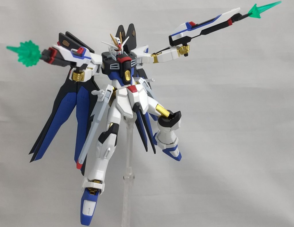 二丁のビームライフル。1対多数を可能にする。(キラの腕も相まって)エフェクトは他にも使いまわせそう。