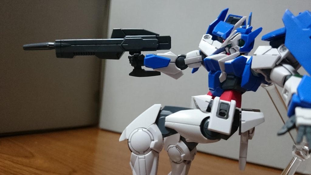 ・3話で色々な武器を試すリクくん画像はGバウンサーのドッズライフルっス