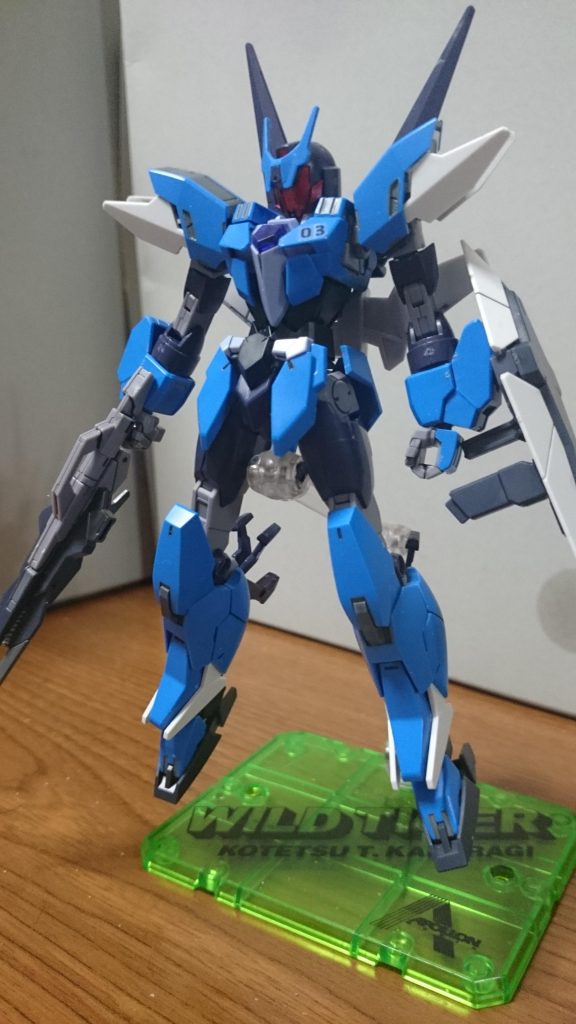 「ガンプラの民……私を阻む者たち…」「ガンプラは、敵…」・アルスアースリィ(ドッキングジャック)アースアーマーを乗っ取ったアルスコアっス。この頭部はプラモオリジナルのものかと思ってたっスけど、まさか劇中に出るとは……… ………… ………… ………… ……「すまない、ヒロトくん…せっかくアーマーを持ってきたのに…」「大丈夫」「え?」「―――プラネッツシステムに限界はない!」「エクストラ・リミテッドチェンジ!ドッキング・ゴー!!」