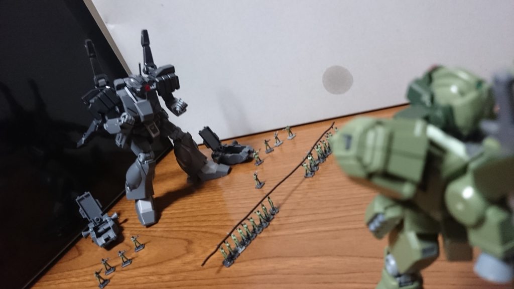 『[次男は見た！]夜中のシミュレーション室にてブラッドハウンド隊で運動会を開く長男！！』

イメージングビルダーズで夜中に運動会を開いてると知った時はお腹抱えて笑ったっスよ。ちなみに画像はリード線を使用した綱引きっス

…… ……

…… ……

ではアクションっス～