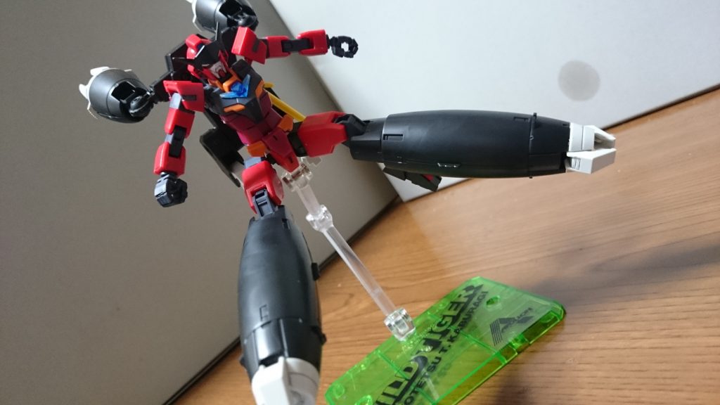 ・ガンダムアウンリゼスピードこちらはおそらく機動力に長けたドッキングっスね。