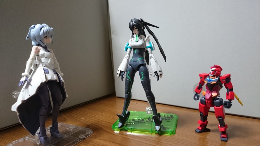 リゼ「姉さん」➡メイ「姉さん」サラ「姉さん」➡イヴどんどん妹弟ネットワークが広がっていく…！『リゼ』の最終回にはリゼを兄さんと呼ぶであろうELダイバーが生まれそうっスね