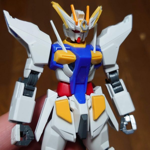 [ストライクアドヴァンス](https://gumpla.jp/hg/44341)に続く、新しいストライクガンダムを作ろうとスタートした企画。ストライクアドヴァンス用に作ったストライカーは全部互換を持たせることだけ決めてスタート。（ちなみにストライカーパックはもう五個ほど作っているが、ガンスタにはまだ載せられていない。）アンテナはHJだかについてきたフリーダム炎のアンテナを切り貼りし、中央にハイメガディティールをつけようとしているところ。この後、背中にストライクのディティールを切り貼りしている。