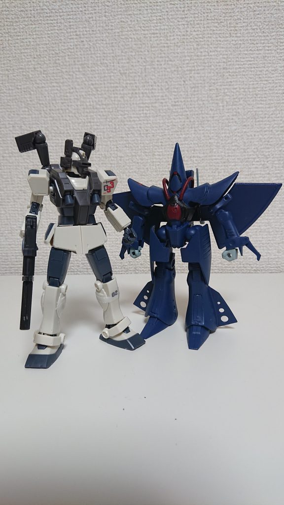 前回作成したハンブラビとツーショット!どちらもいかにも悪者!ジョニーライデンの帰還ではジムⅢをナイトシーカーにしたやつだった筈ですが…きっとその内、発売されるでしょう。ヤザンが搭乗する機体はどれも独特の魅力があって素敵です。