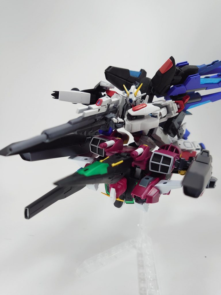 001stのタクラマカン砂漠に出撃したデュナメス&キュリオス構造