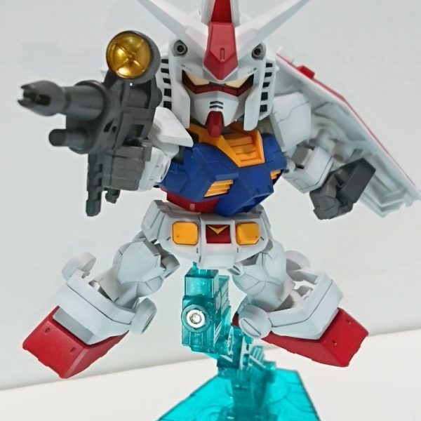 SDガンダムクロスシルエット ガンダム (成型色仕上げ)