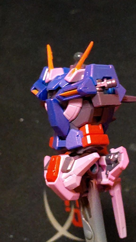 最初の案ではﾙﾋﾞｰﾚｯﾄﾞの上にGXｸﾘｱﾋﾟﾝｸを吹きましたが、重ね過ぎてﾒﾁｬﾒﾁｬﾋﾟﾝｸになったので却下(写真ではそれほどですが実際はもっと濃いです(^_^;))