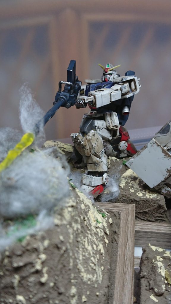 弾の軌跡だと思えば違和感なくなりますかね？