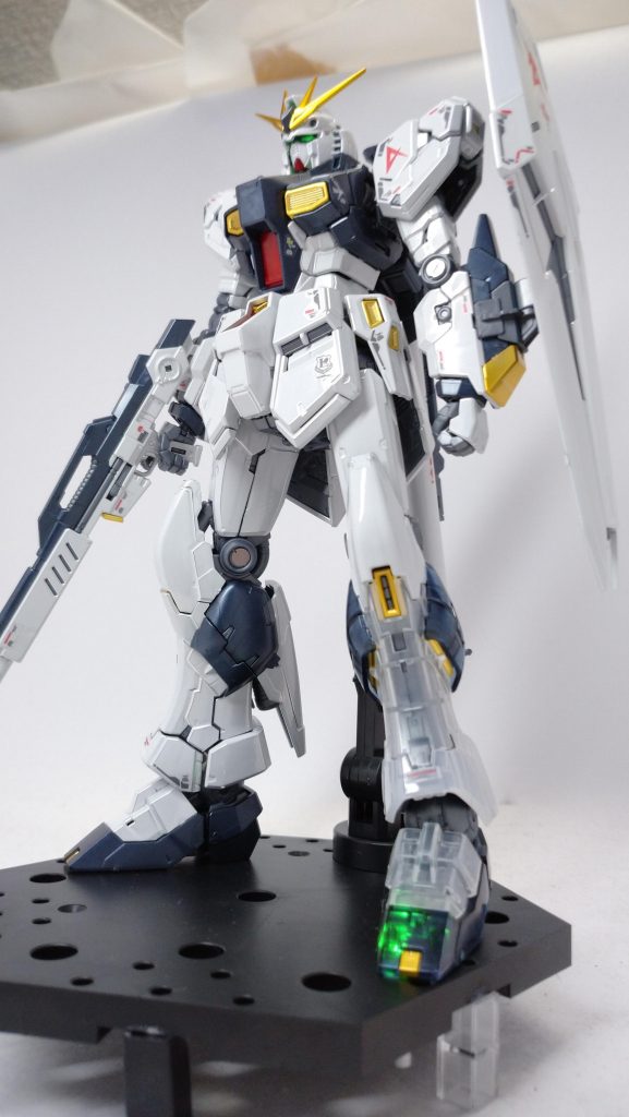 νガンダム 発光ver–2枚目/制作者：@emiya_GUNDAM