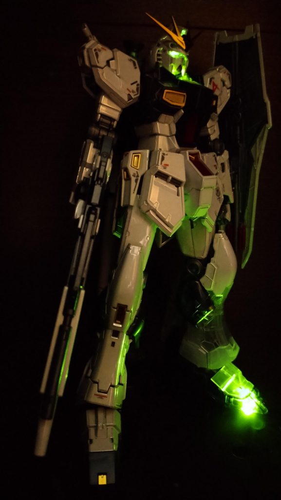 νガンダム 発光ver–4枚目/制作者：@emiya_GUNDAM