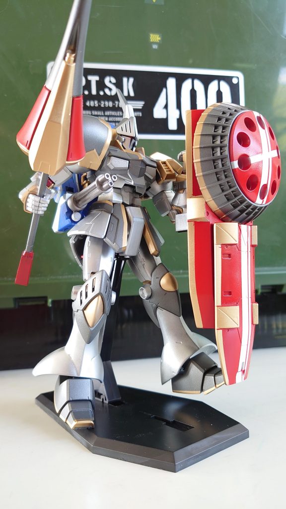 馬(アリオン)から降りたところ。