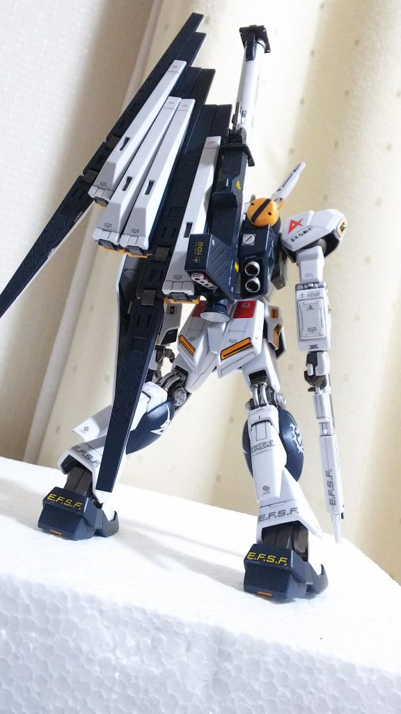 デカール貼りのセンスが致命的にないですね(悲)