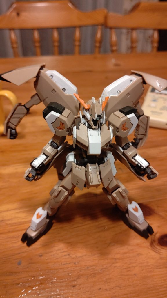 昔作った、部分塗装とスミイレだけのグシオンを改造しました。