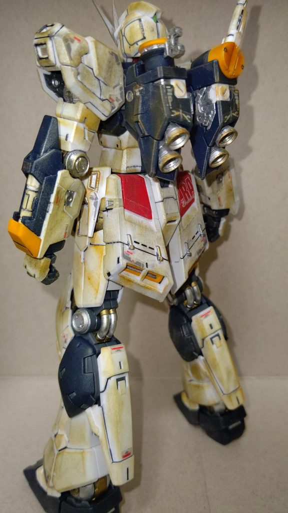 RG νガンダム–4枚目/制作者：靈