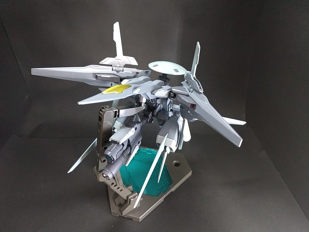 オービットモードスラスターを機体下方に展開、静止衛星のように常にジェスタ･テュールの真上に静止して大容量データを送信する形態。主に戦闘開始直後に地形データや敵機の情報を送信する時にとる形態。スラスターへの負荷が大きいためデータ送信時に限定される。