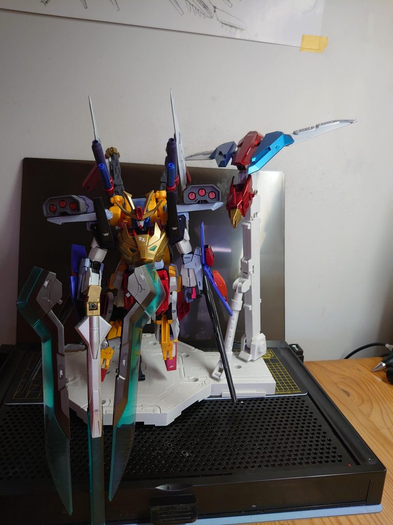 ブラスターモードと シールドブースター飛行形態