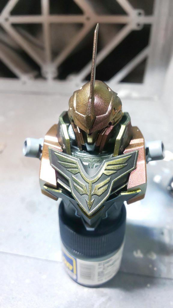 やはり袖つきの塗り分けはやらないわけにはいきませんね。