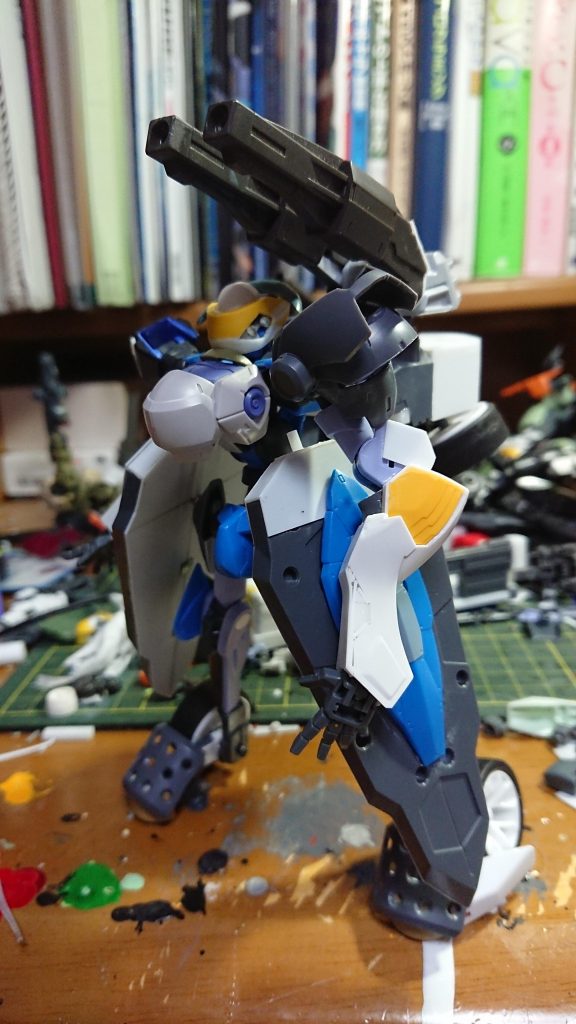 ボードを作った時の写真です。この時は腰にボードを装備してます。(磁石です)