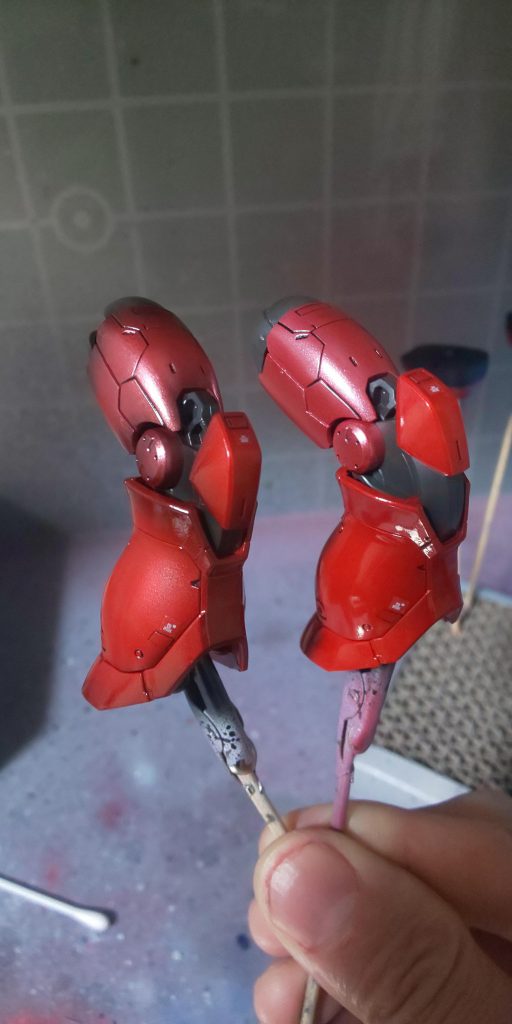 シャドウ吹きは濃いめ