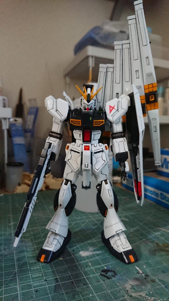 ＨＧＵＣ   νガンダム–3枚目/制作者：ちぇ
