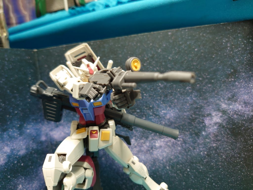 制作状況ですまず各可動域をビヨンドで確認しました。このポーズでフルアーマーにする脳内イメージを完全にインプットですこの姿を目標に改修開始です
+