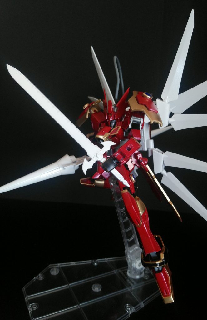 必殺技は神剣ブルトガングによるインビンシブルソード