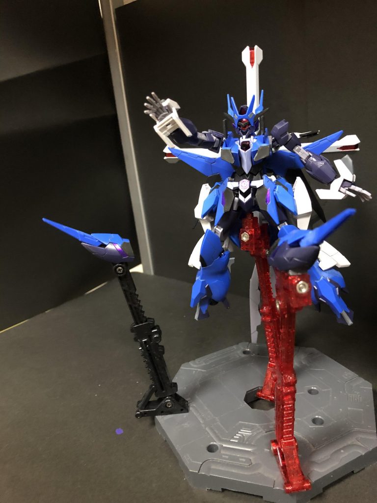 ショルダービットとてつもない追跡力で目標を貫く。
    +