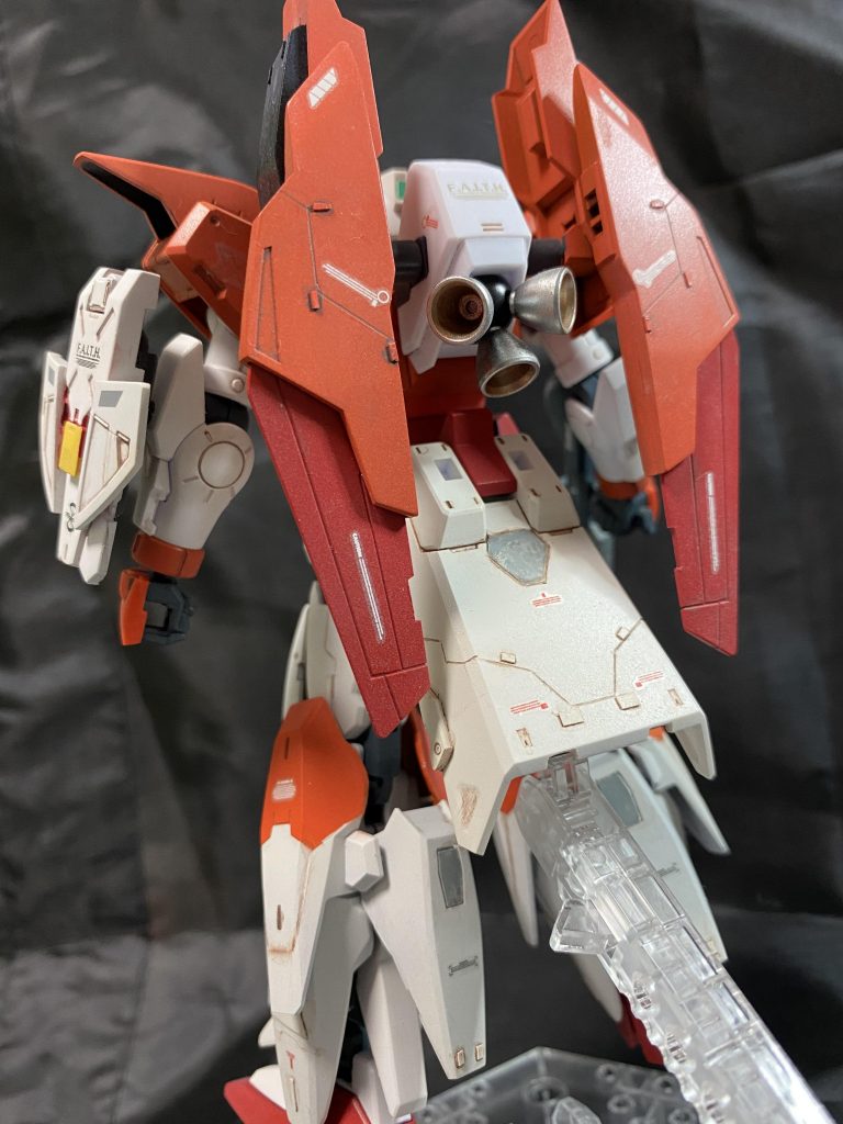 後。バックのランドセルはライトニングウエポンの色変え。ディスティニーに近づけるにはもう少し大きいのが良かったかな？