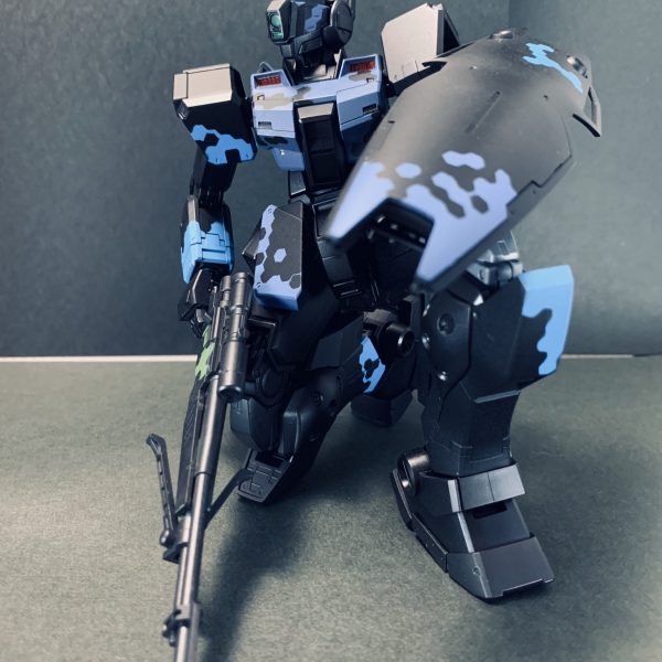 ジムスナイパーII  光学迷彩