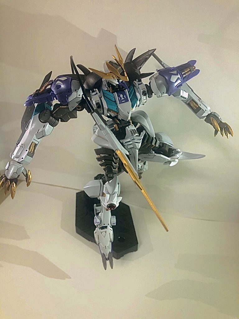 ガンダム・バルバトスルプスレクス・F–4枚目/制作者：おまさ