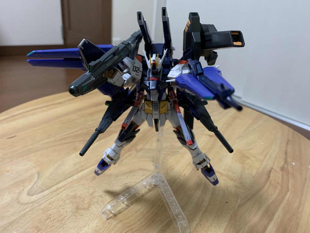 最後にフルバースト形態です。個人的にはなかなか良いものが出来たのではと考えています。閲覧、ありがとうございます。