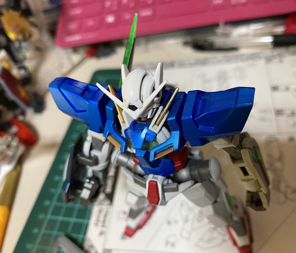 最初はメタリックブルーで塗ろうと思ったけど手許になったのでクリアブルーを使用してキャンディ塗装思ったよりきれいに仕上がりました