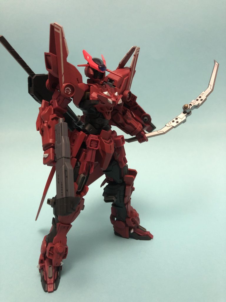 ハンドガンとブーメラン装備。