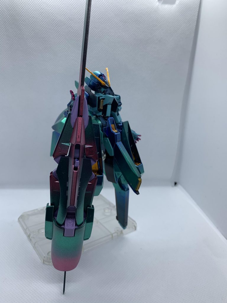 コンポジットブースターシールドはサリエルの亜種にあたる堕天種のカラーにしてみました