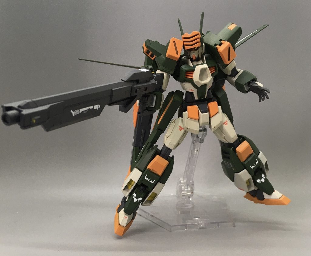 ランチャーユニットとライフルだけ装備