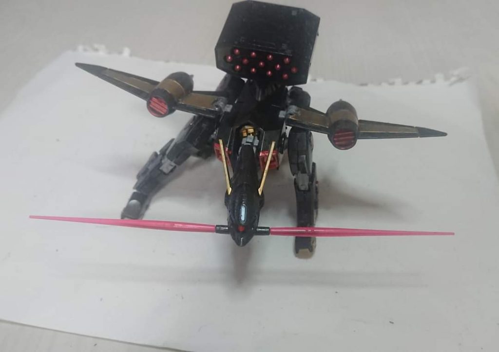 400mm13連装大型ミサイルポッド+2連装ビームサーベル: