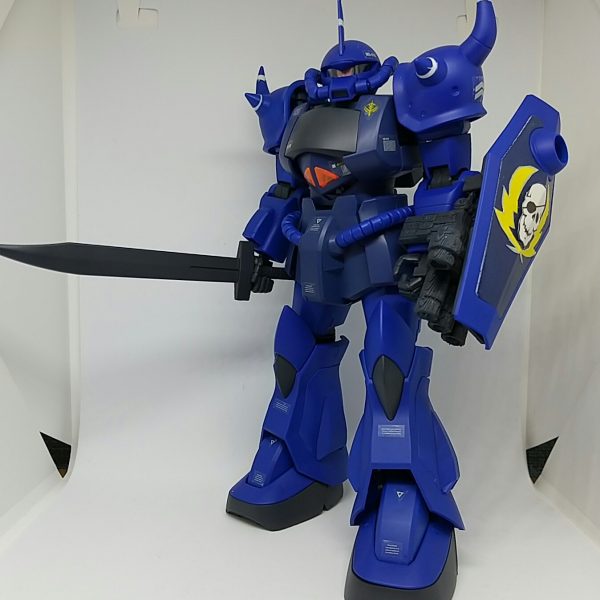 ヴィッシュ・ドナヒュー専用グフ