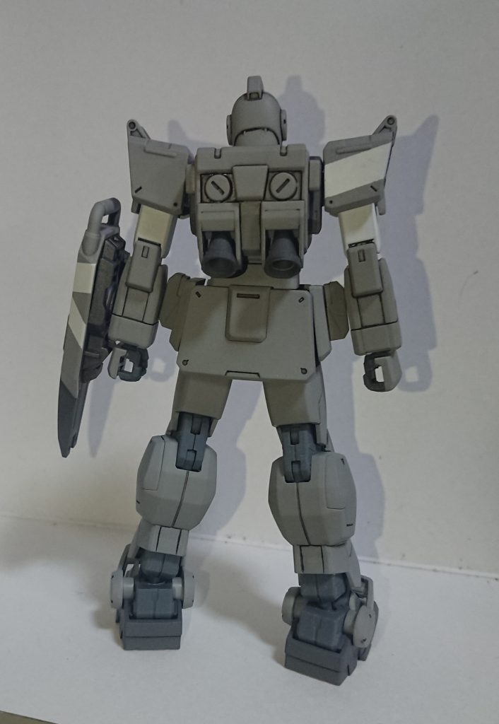 後ろ姿です
    +